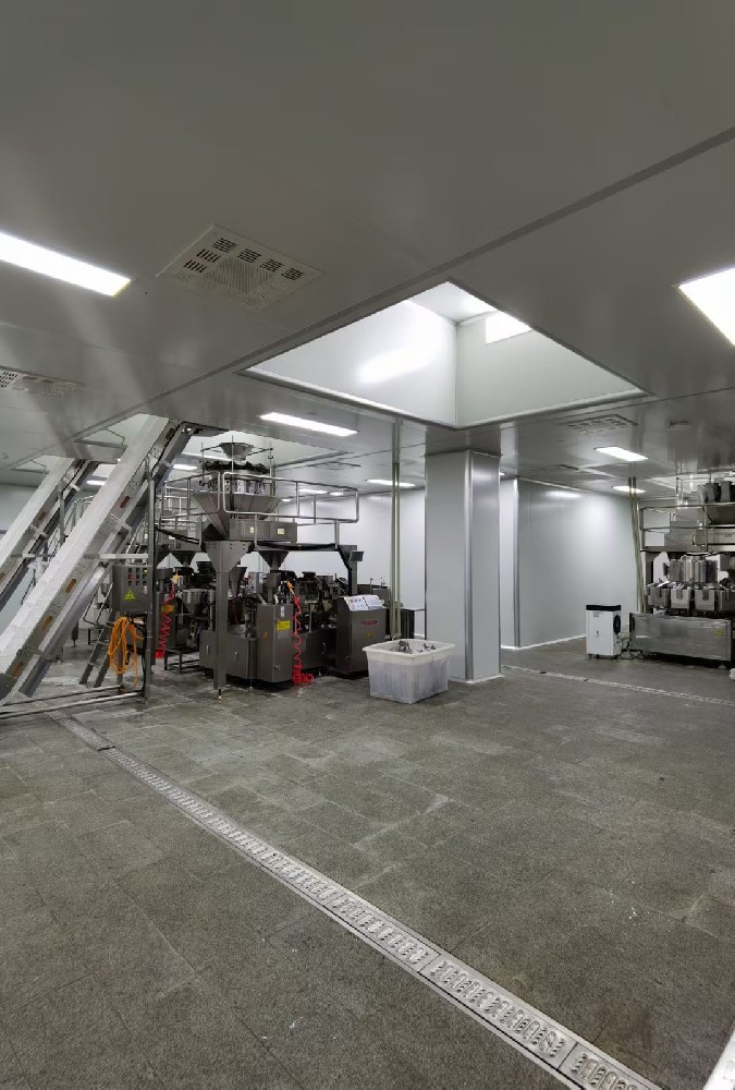 丸鉦食品（上海）有限公司--10萬級凈化車間裝修設計施工